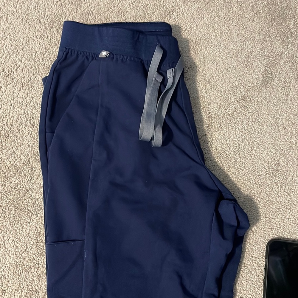 FIGS Ankle Zip Scrub Pant (Navy)